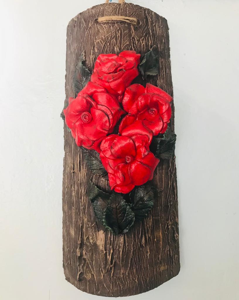 Teja rosas rojas